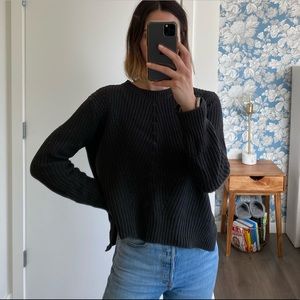 H&M black knit sweater for spring